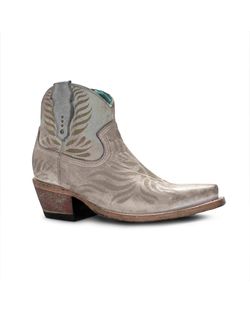 Ladies Corral White Laser Engraved Ankle Boots