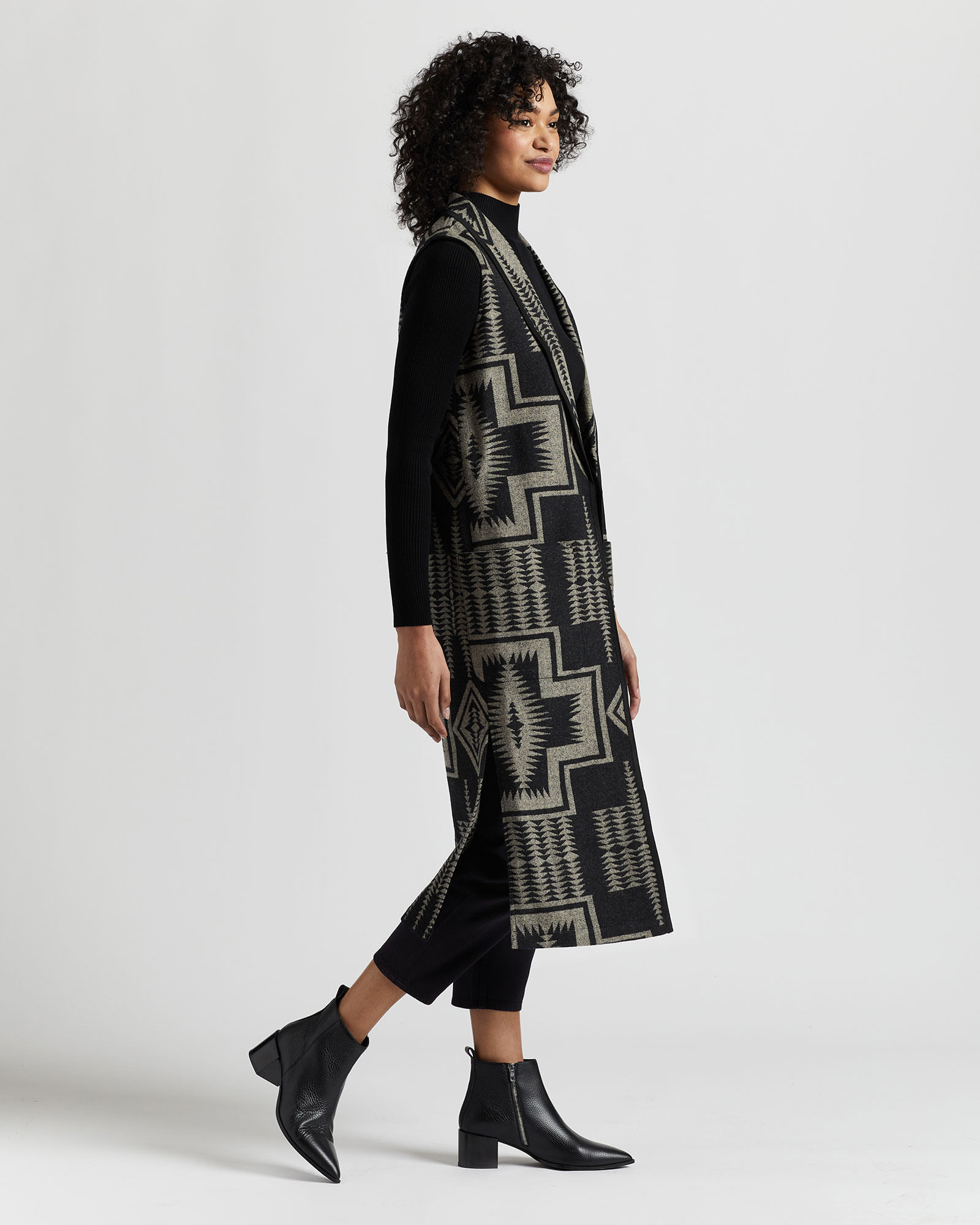 Pendleton Ladies Long Wool Black & Tan Harding